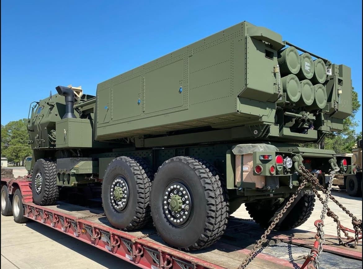 Specialized vehicle secured on a Class trailer